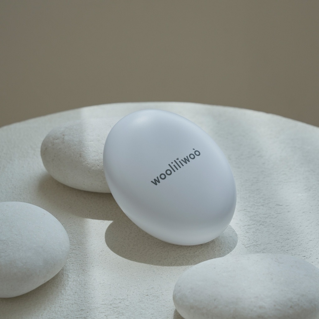 Woori Liu Egg Sun Cushion SPF50+ PA++++