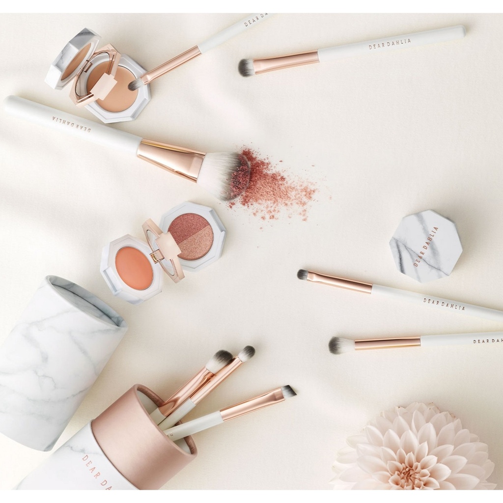 Dear Dahlia Blooming 173 Lip & Concealer Brush